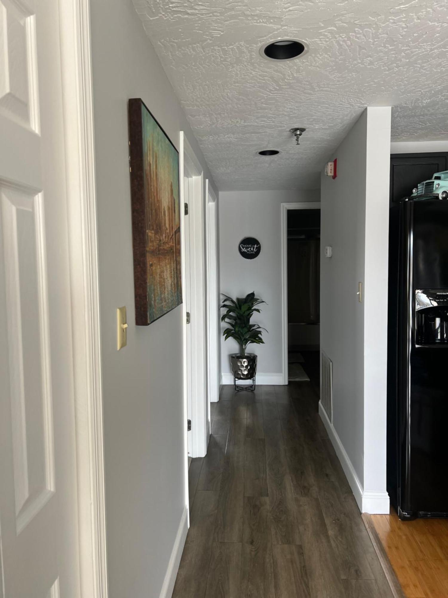 River Place 611 3bd *