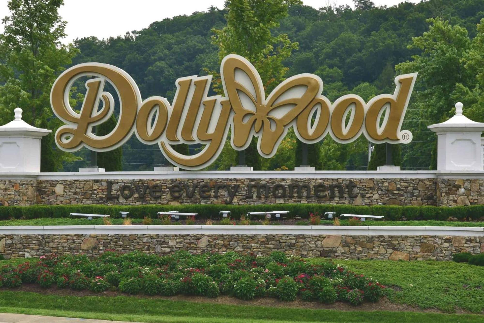 River Place 611 3bd Pigeon Forge